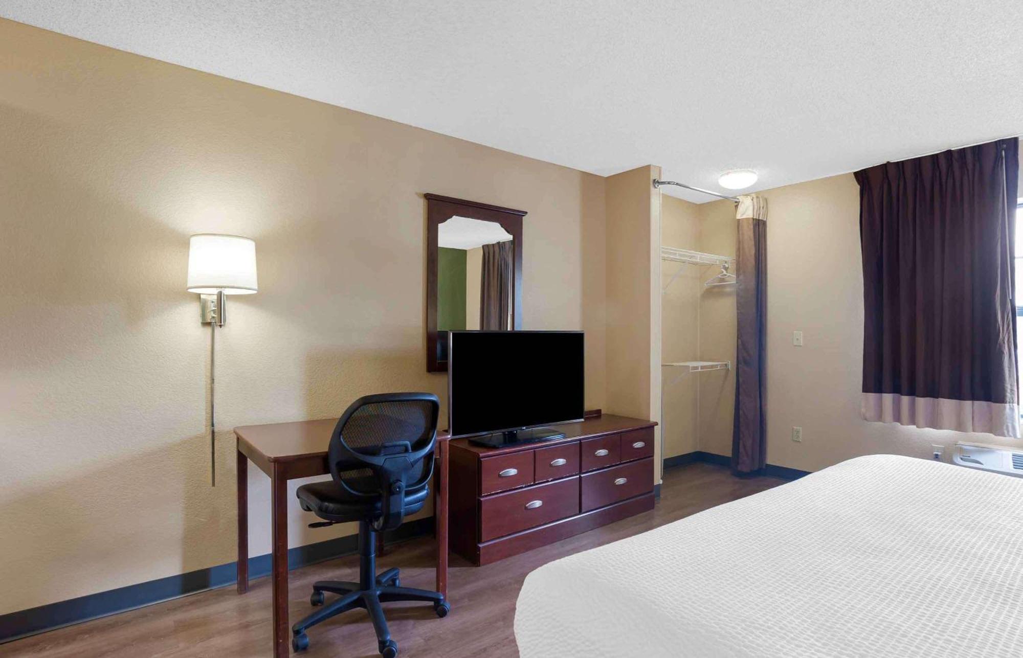 Extended Stay America Suites - Edison - Raritan Center Eksteriør billede