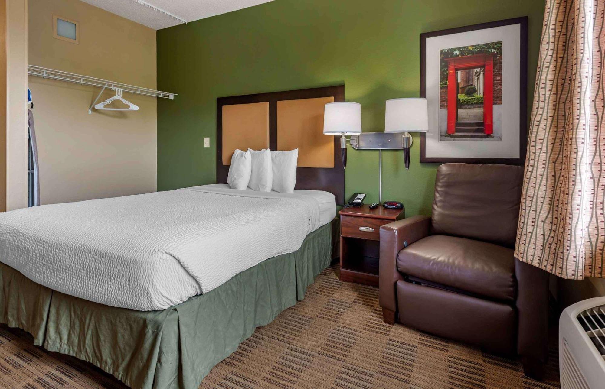 Extended Stay America Suites - Edison - Raritan Center Eksteriør billede