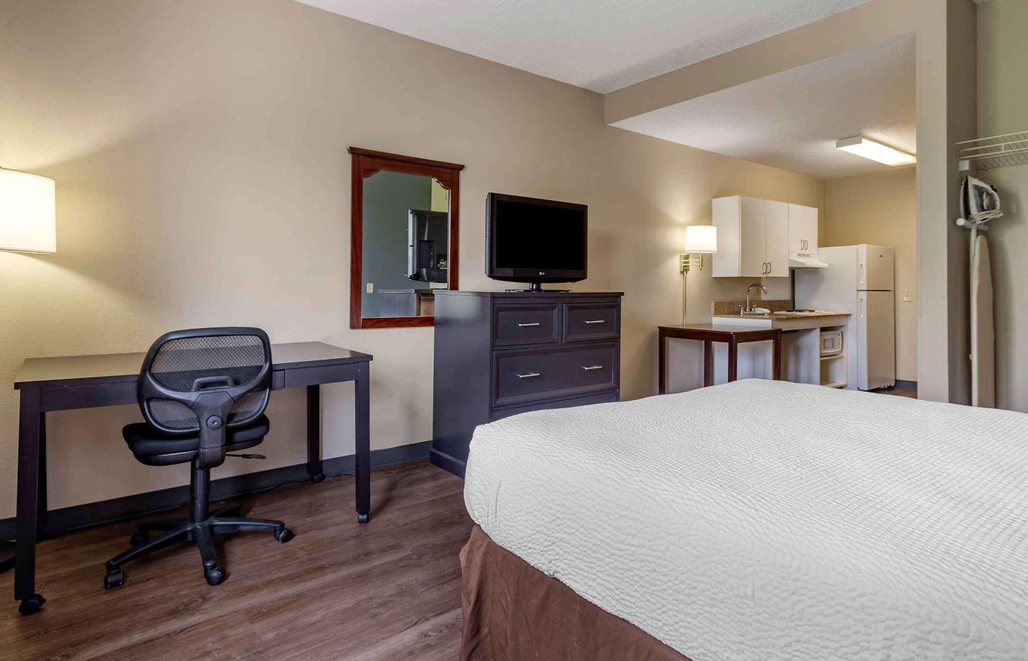 Extended Stay America Suites - Edison - Raritan Center Eksteriør billede